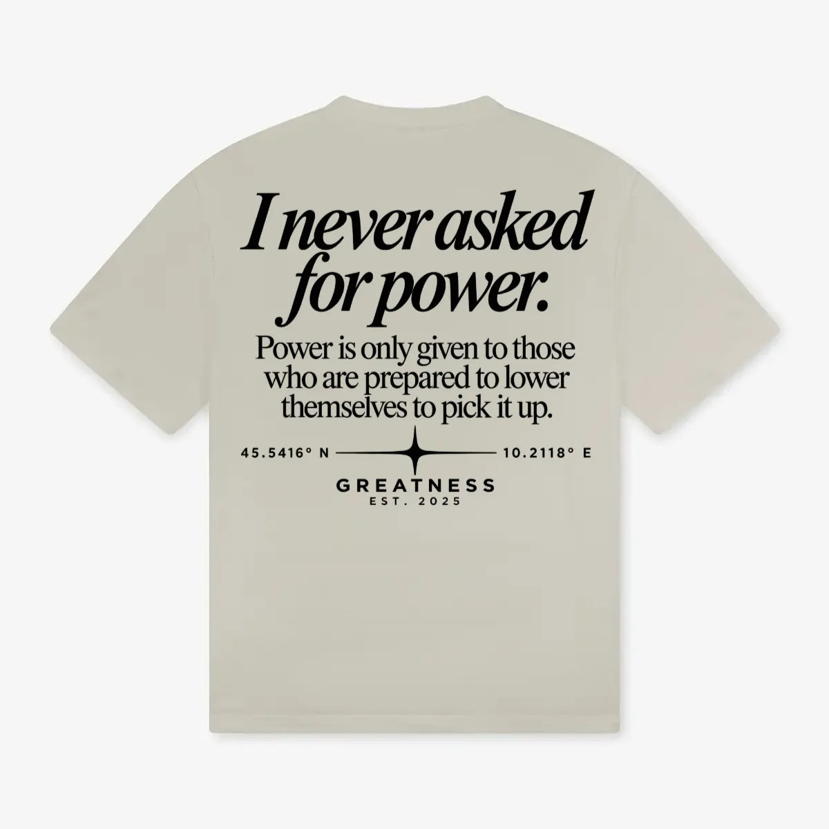 Maglietta regular fit Power is always dangerous GREATNESS in sabbia, retro