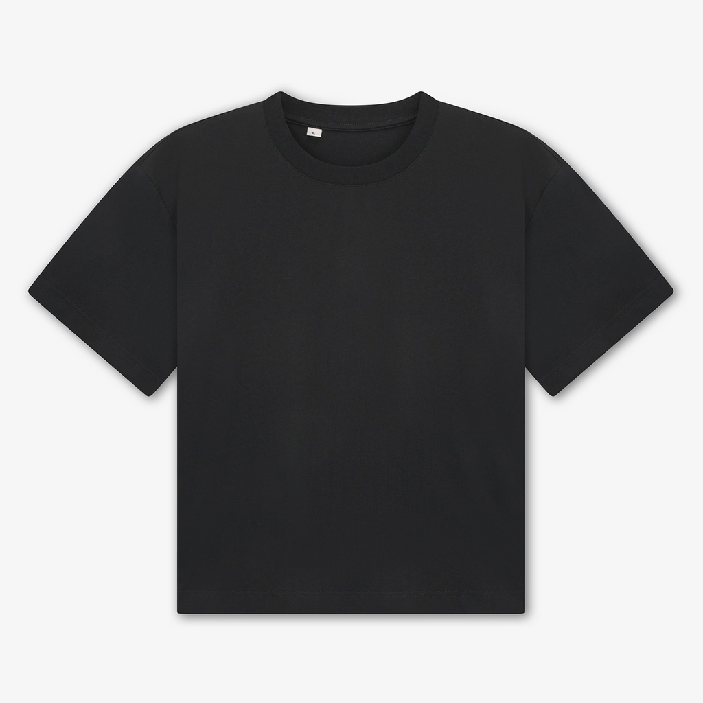 Maglietta boxy GREATNESS Essential Classic in nero, mockup